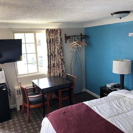 Gratiot View Motel Shields Extérieur photo