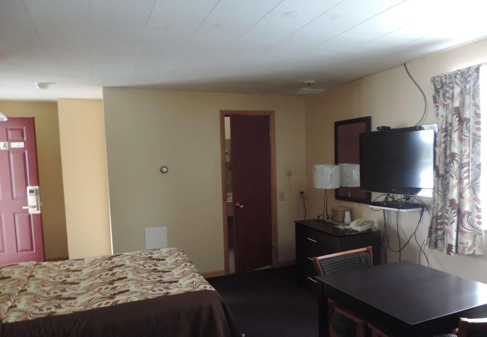 Gratiot View Motel Shields Extérieur photo